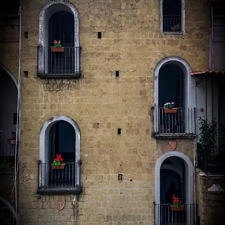 Palazzo Capece *