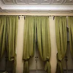 Palazzo Capece *